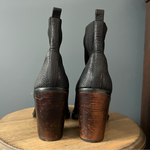 Kelsi Dagger Brooklyn Boots - Picture 4 of 7